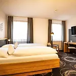 Rio Hotel 4*