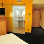 Rio Hotel